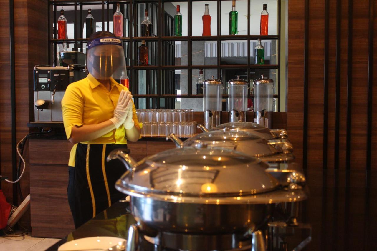 纳柯亚 巴谈岛瑞士旅店酒店 外观 照片